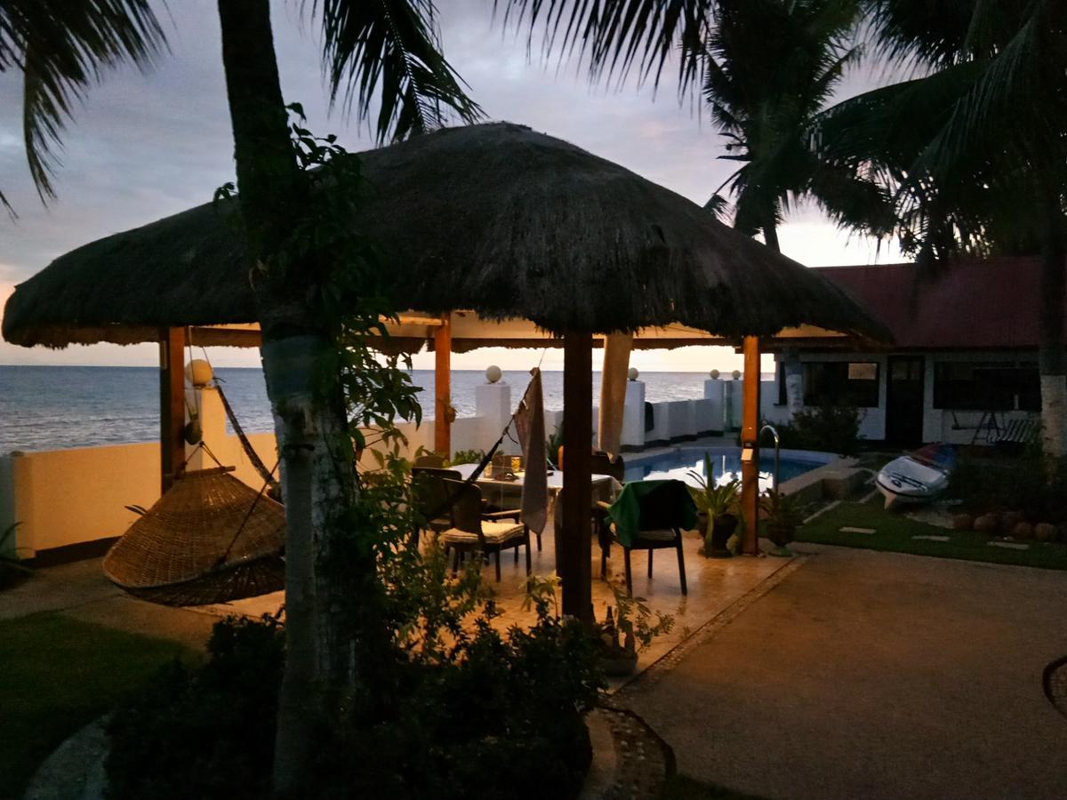 Bamboo Beachhouse Dormitory Garcia Hernandez 외부 사진